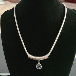 Vintage Necklace with silver tone and faux stone